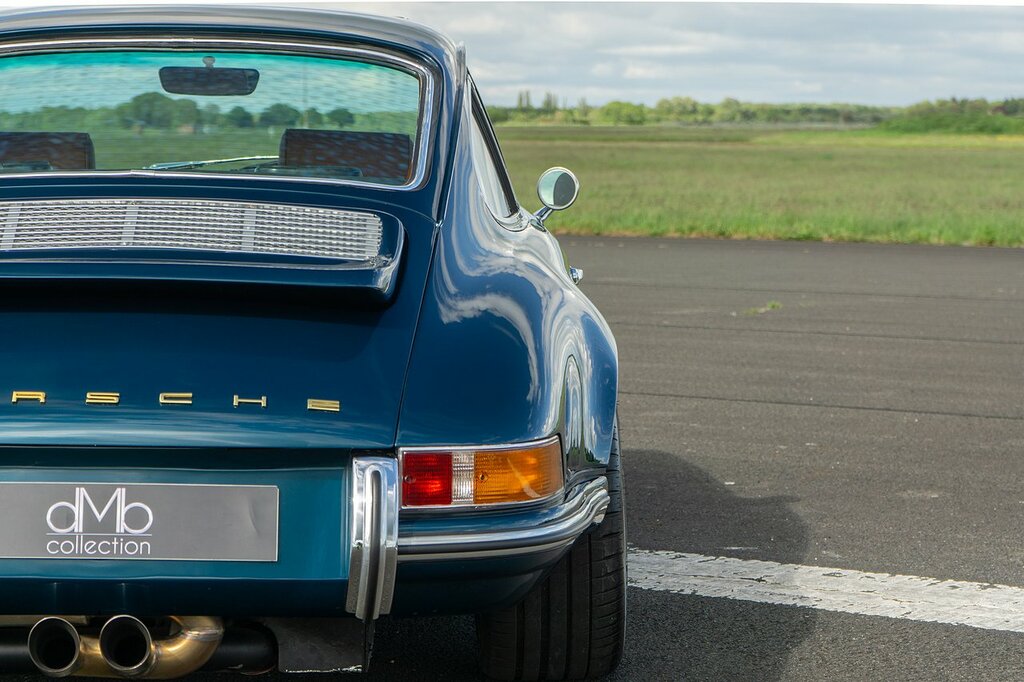 Porsche 911 2dr Blue #23