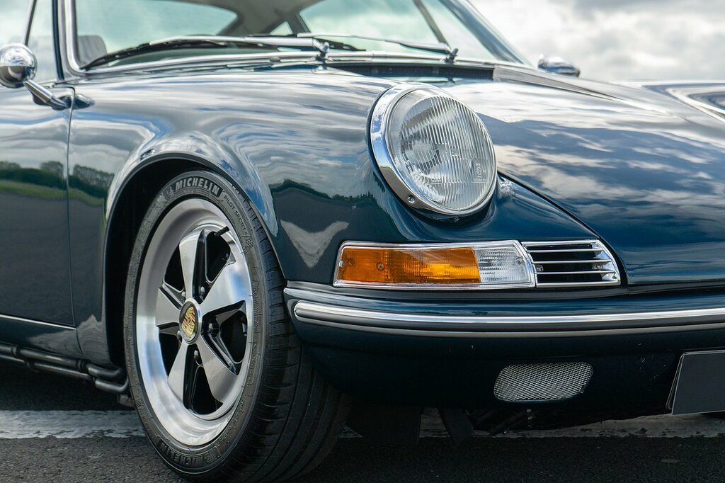 Porsche 911 2dr Blue #14