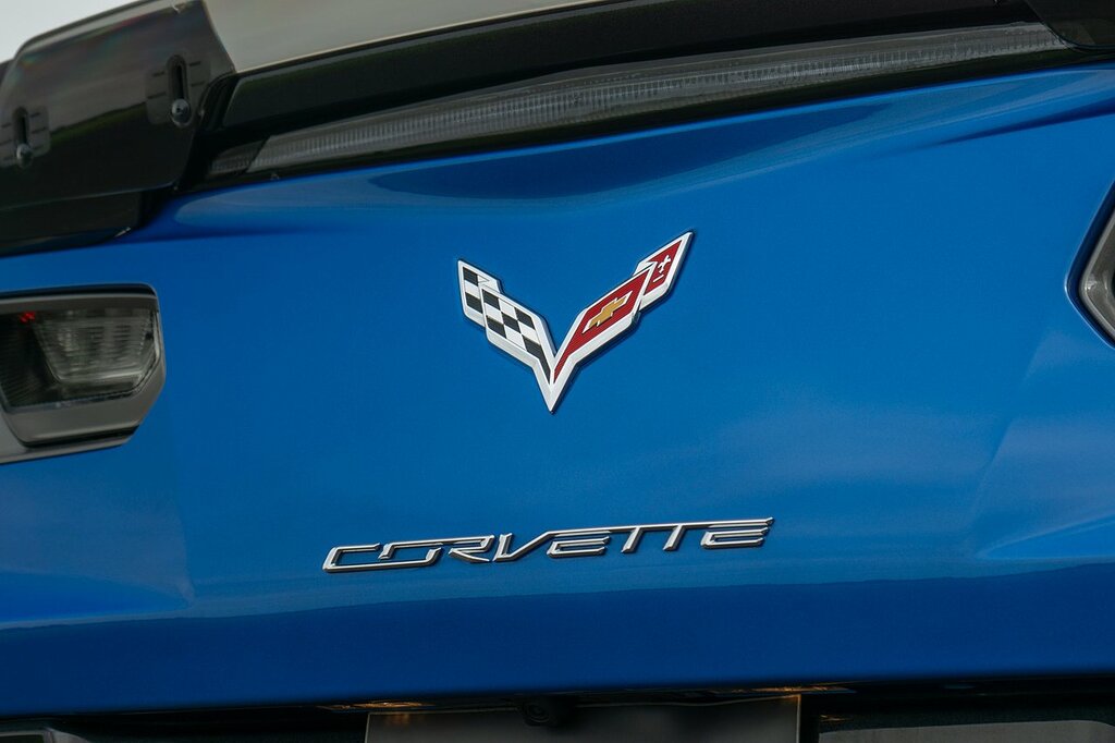 Chevrolet Corvette 6.2 V8 2Lt 455 Bhp Blue #34