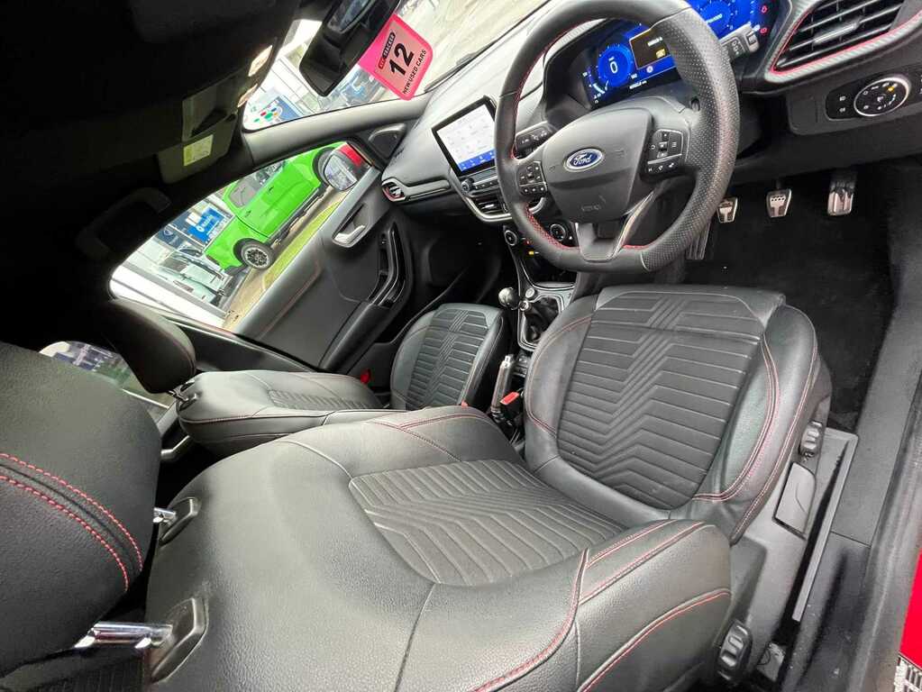 Ford Kuga 1.5 Ecoboost 150 Titanium Edition NA23UUF Silver #4