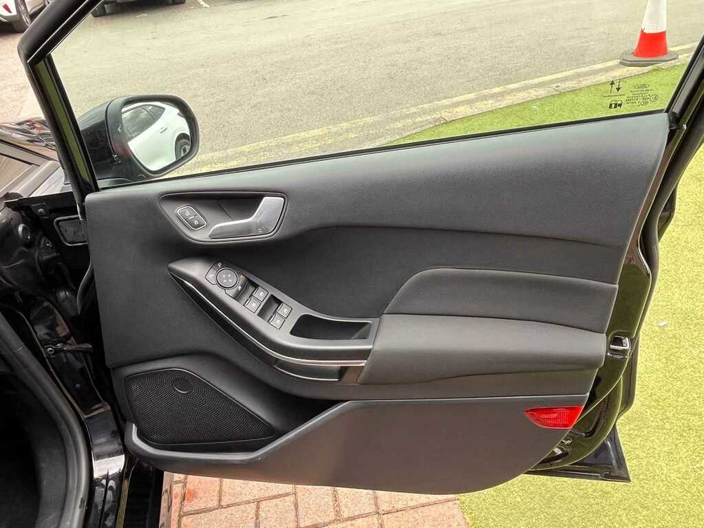 Ford Fiesta 1.0 Ecoboost Hybrid Mhev 125 St-line YJ72XMS Black #6