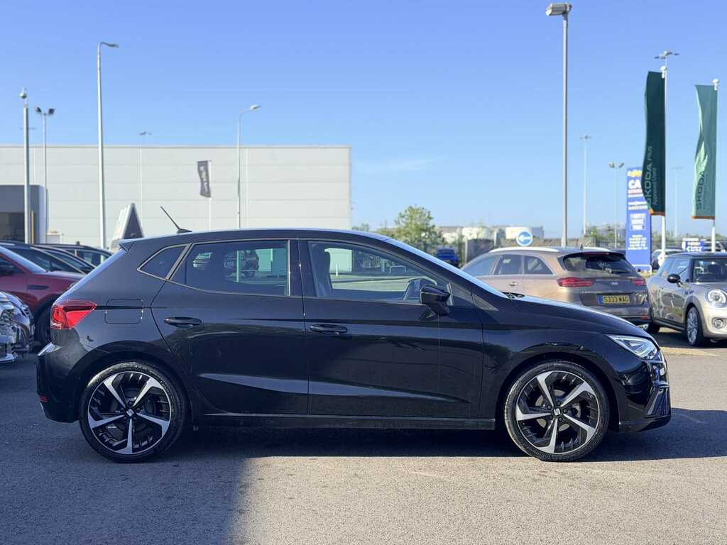 Seat Ibiza 1.0 Tsi 95 Fr Sport FV73XLW Black #4