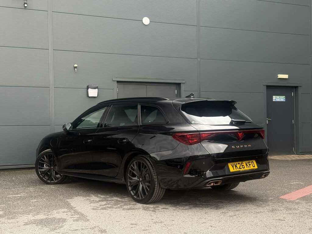 Cupra Leon 1.5 Ehybrid 204 Shadow Edition Dsg YK26KFO Black #3