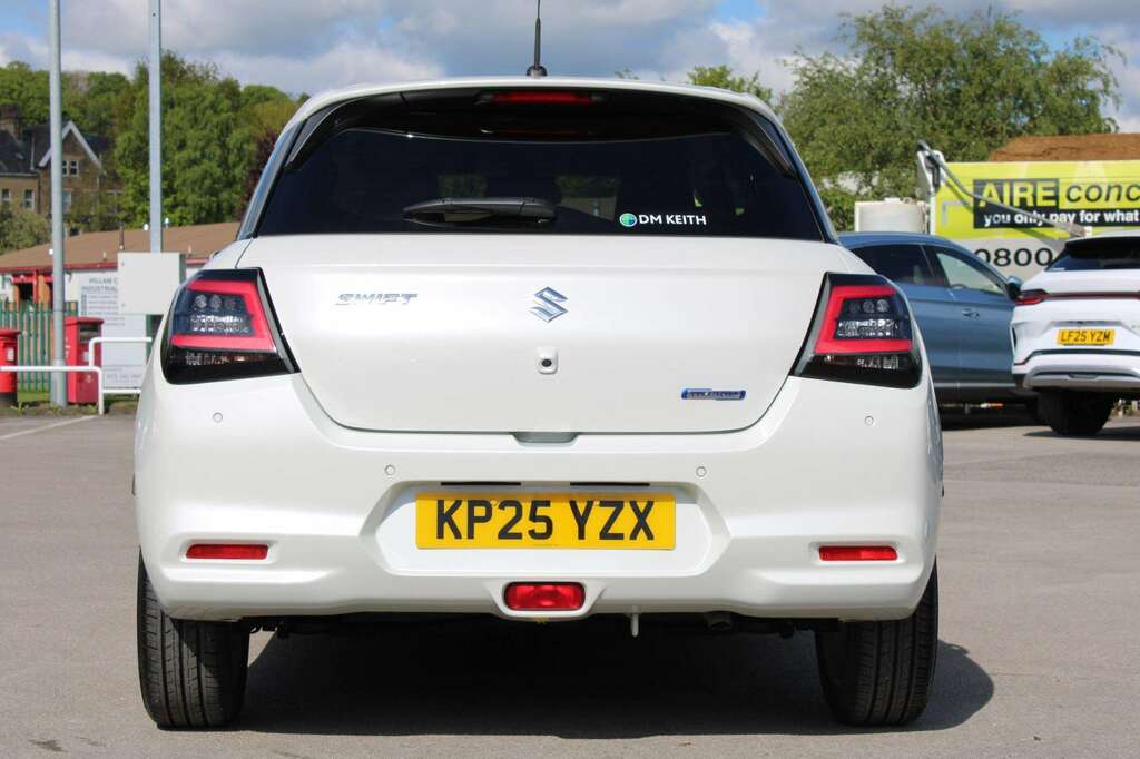 Suzuki Swift 1.2 Mild Hybrid Motion Cvt KP25YZX White #6