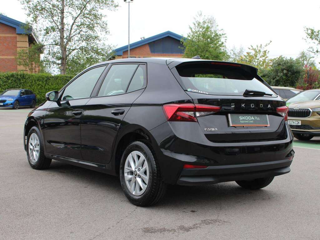 Skoda Fabia 1.0 Tsi Se Edition GF25XWP Black #3