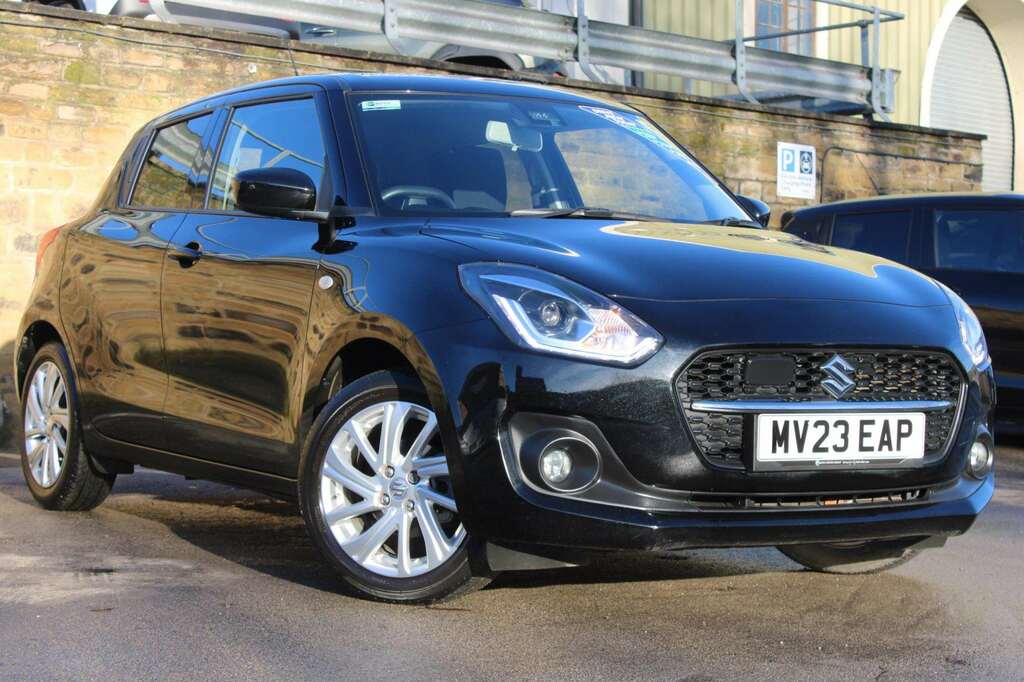 Suzuki Swift 1.2 Dualjet 83 12V Hybrid Sz-t Black