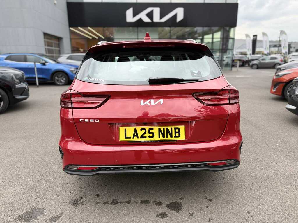 Kia Ceed 1.5T Gdi Isg 138 2 LA25NNB Red #6