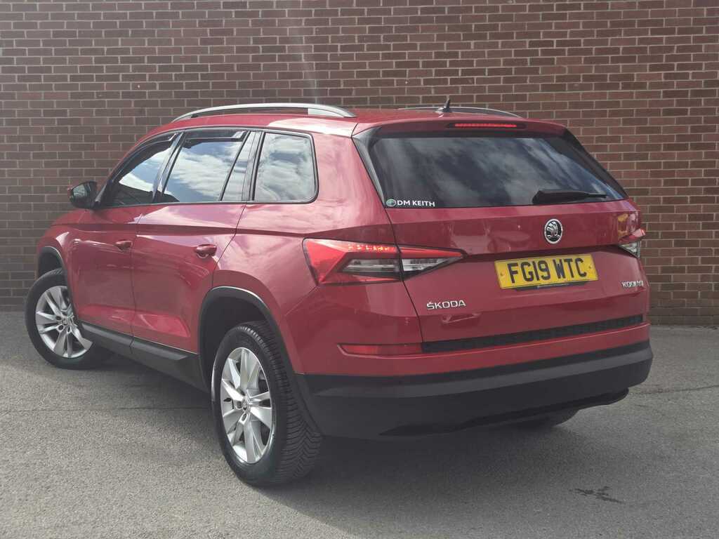 Skoda Kodiaq 2.0 Tdi Se Technology Dsg FG19WTC Red #3