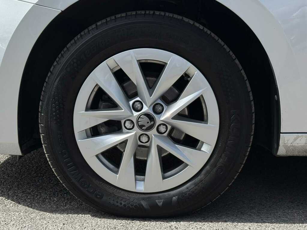 Skoda Fabia 1.0 Tsi Se Edition GD25ANX Silver #5