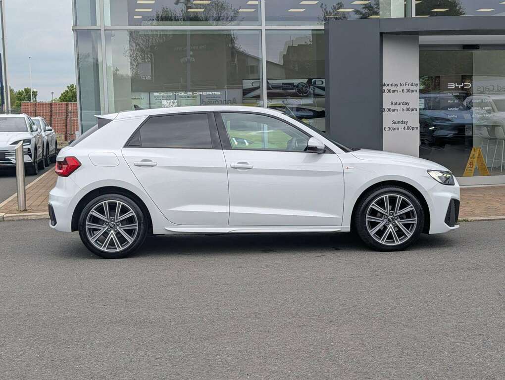 Audi A1 25 Tfsi S Line YH73KGX White #2