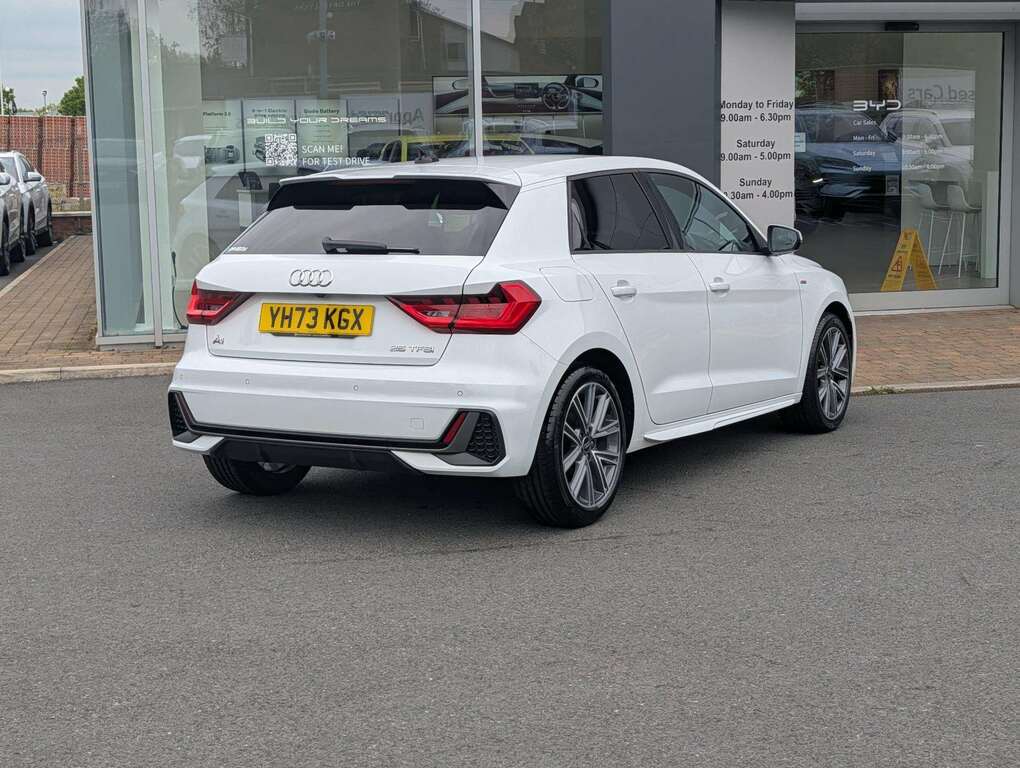 Audi A1 25 Tfsi S Line YH73KGX White #3