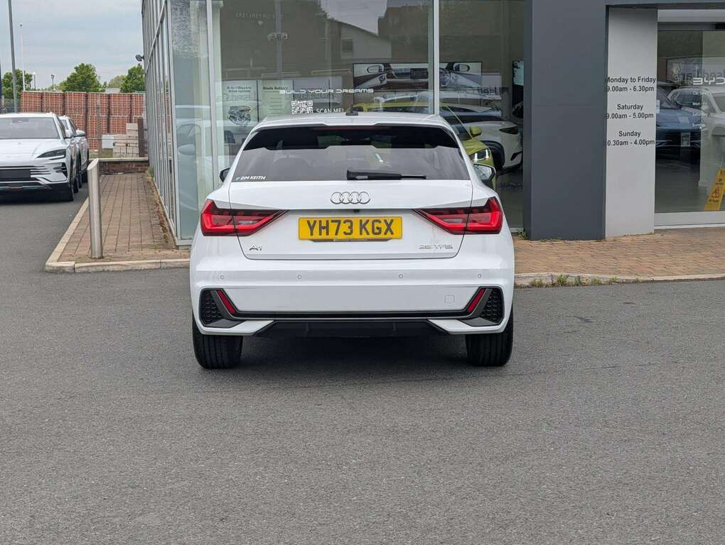 Audi A1 25 Tfsi S Line YH73KGX White #4