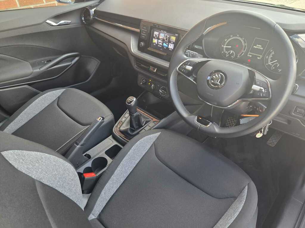 Skoda Fabia 1.0 Tsi Se Comfort YY72OBX Grey #6