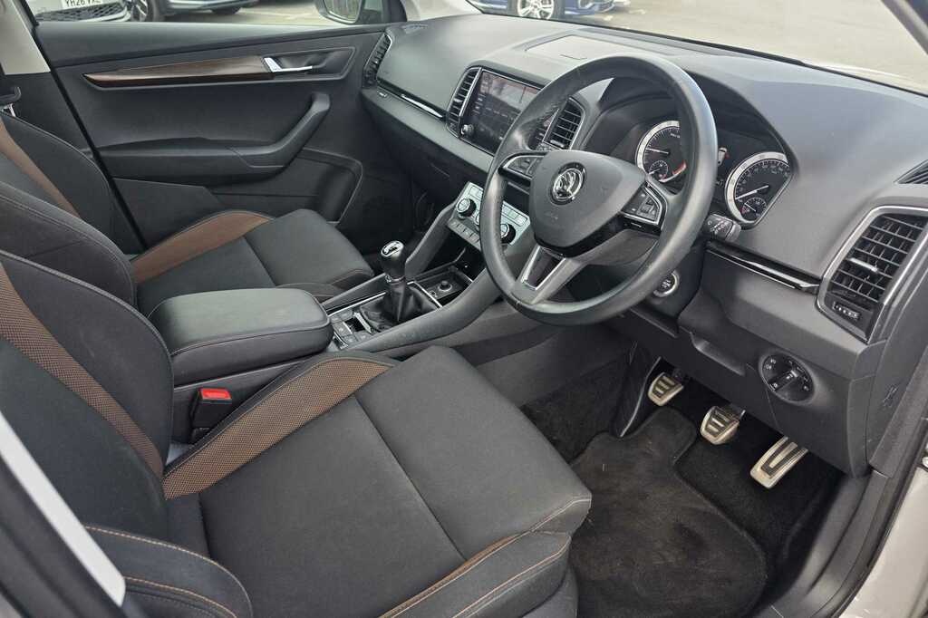 Skoda Karoq 2.0 Tdi Scout 4X4 Grey #6