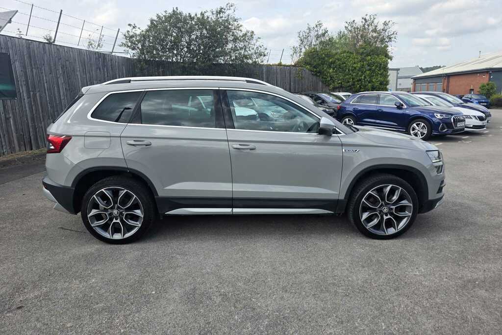 Skoda Karoq 2.0 Tdi Scout 4X4 Grey #4