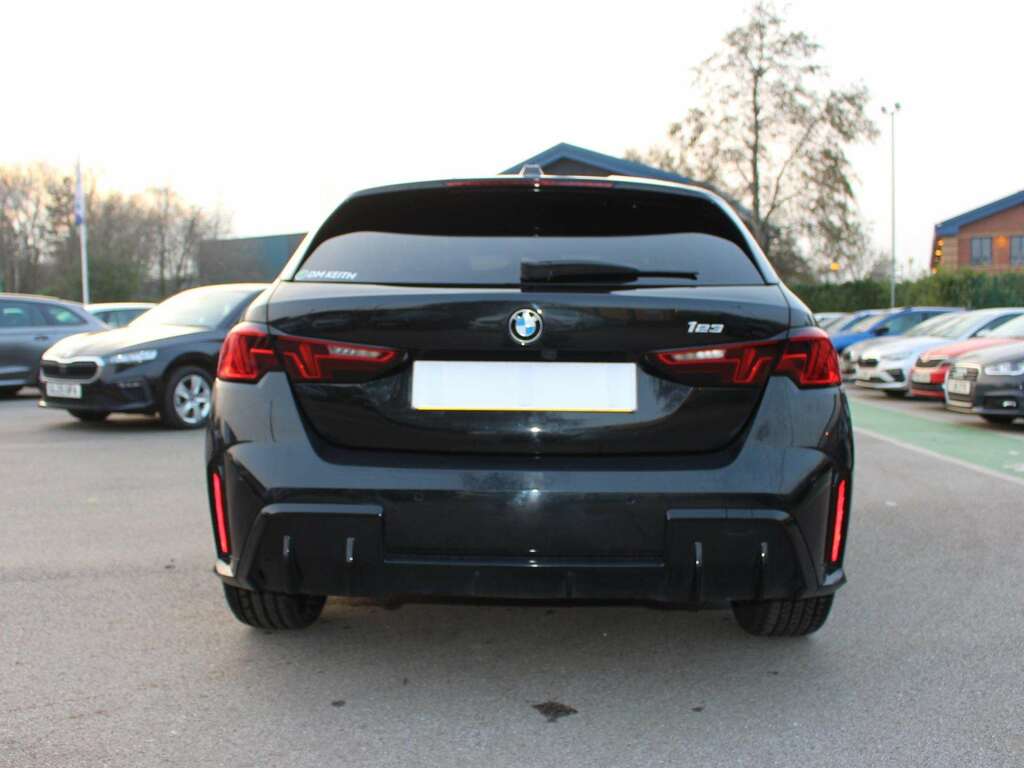 BMW 1 Series 123 Xdrive M Sport Step YC25VXF Black #6