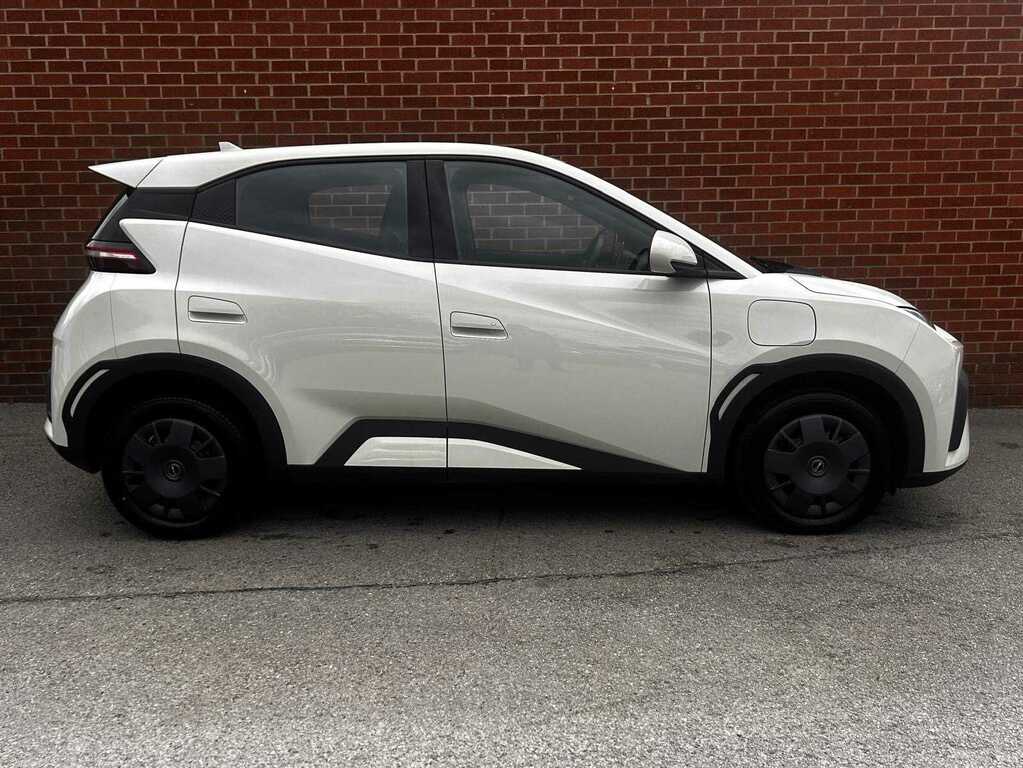 Byd Dolphin 65Kw Active 30Kwh YM75SNX White #3