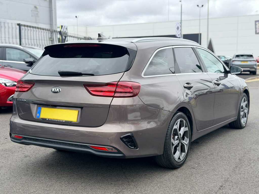 Kia Ceed 1.6 Crdi Isg 3 Brown #3