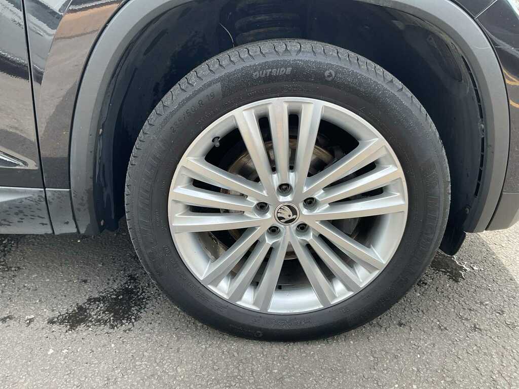 Skoda Kodiaq 2.0 Tdi Se L Dsg 7 Seat SG68TTU Black #5
