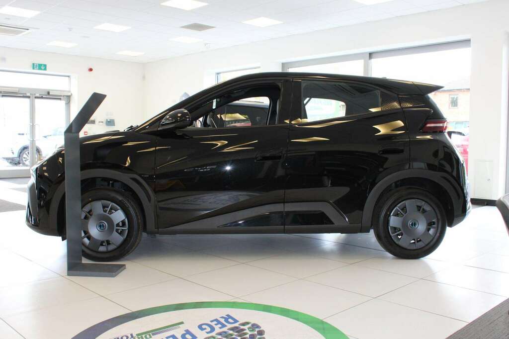 Byd Dolphin 65Kw Active 30Kwh YS26KDX Black #3