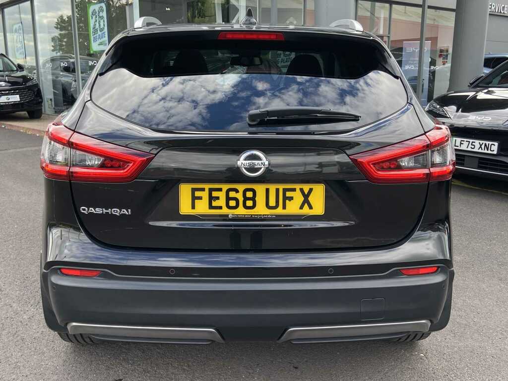 Nissan Qashqai 1.3 Dig-t N-connecta Black #5