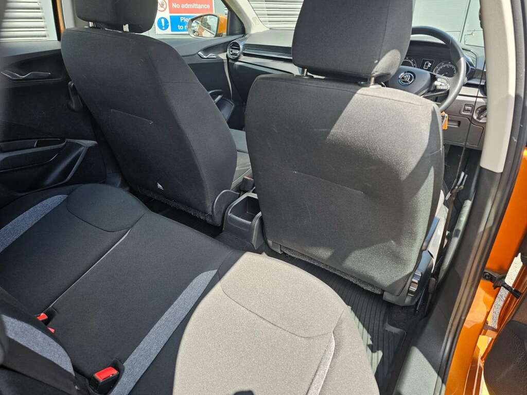 Skoda Fabia 1.0 Tsi Se Comfort SK23HAO Orange #5