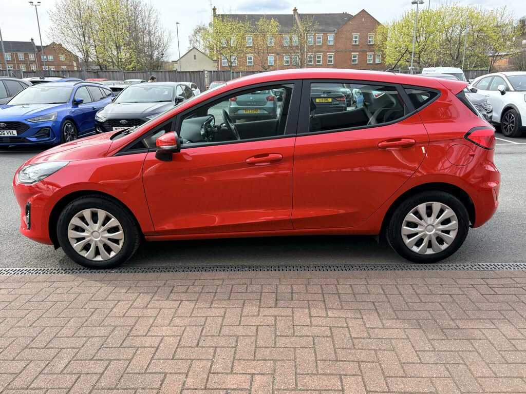 Ford Fiesta 1.0 Ecoboost Trend YB23HMC Red #4