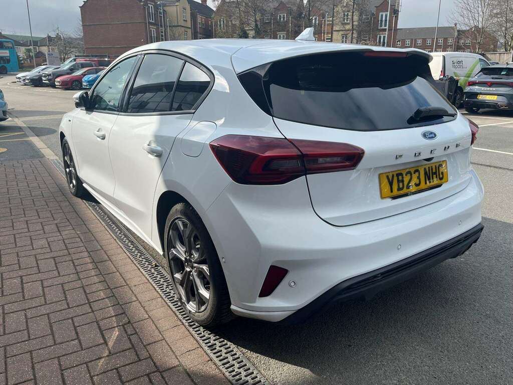 Ford Focus 1.0 Ecoboost St-line Style YB23NHG White #2