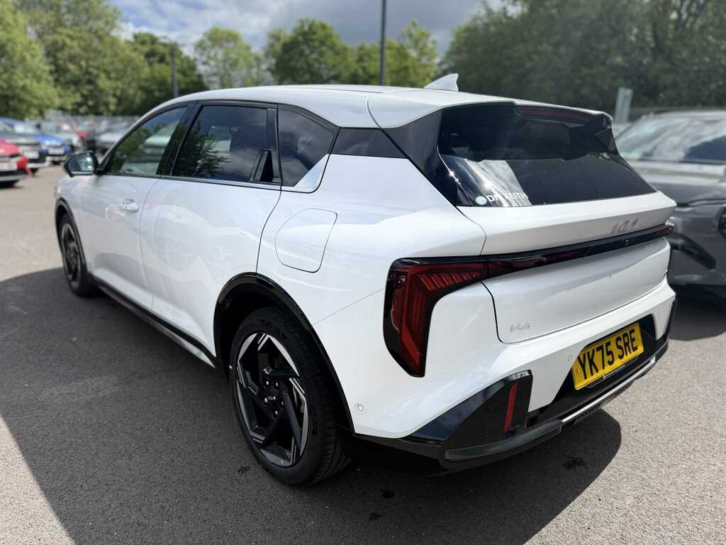 Kia  1.0T-gdi 115 48V Gt-line Dct YK75SRE White #5
