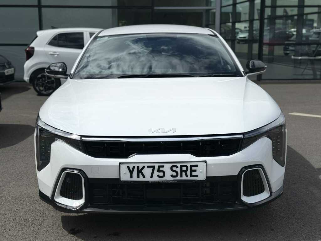 Kia  1.0T-gdi 115 48V Gt-line Dct YK75SRE White #2