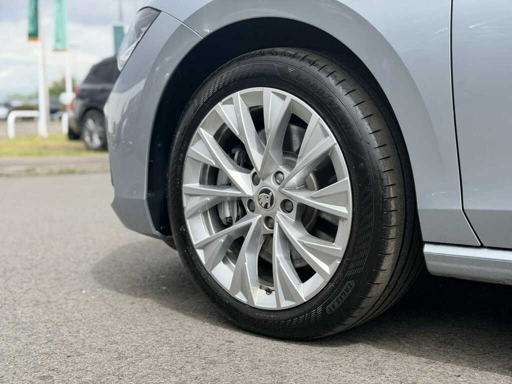 Skoda Superb 2.0 Tdi 193 Se L 4X4 Dsg EF74TWE Silver #5