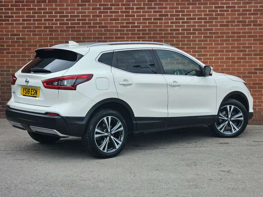 Nissan Qashqai 1.2 Dig-t N-connecta YS18ESN White #5