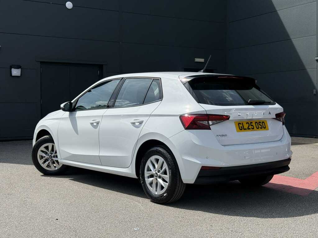 Skoda Fabia 1.0 Tsi Se Edition GL25OSO White #3