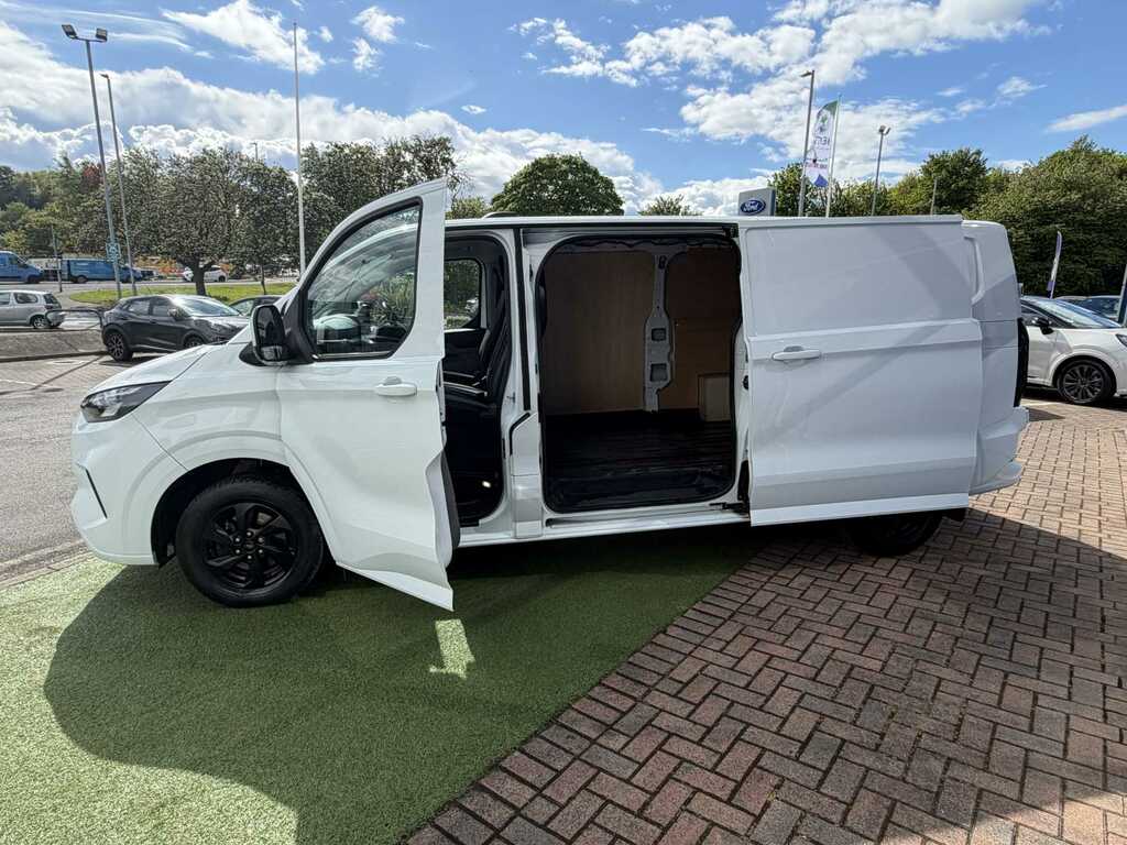 Ford Transit Custom 2.0 Ecoblue 136Ps H1 Van Limited LB74NGV White #6