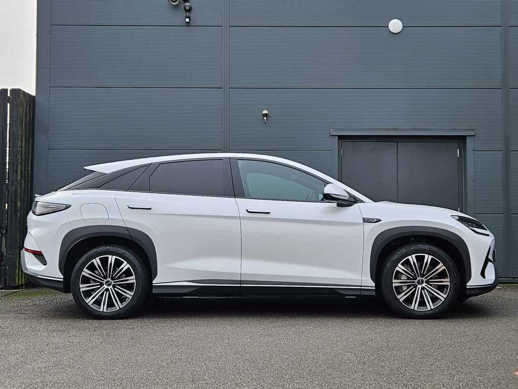 Byd Sealion 7 230Kw Comfort 83Kwh YE75DLF White #3