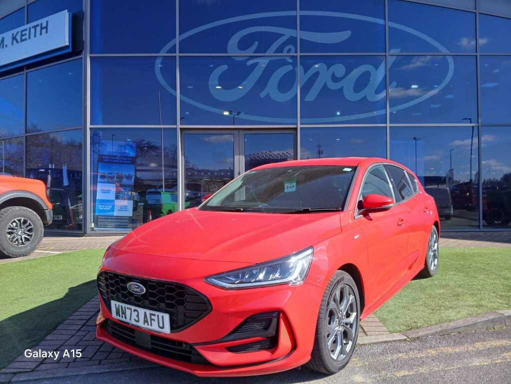 Ford Focus 1.0 Ecoboost Hybrid Mhev 155 St-line Edition Red