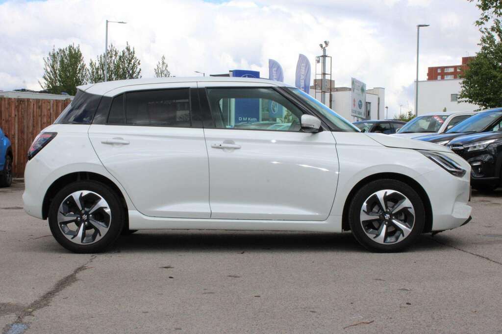 Suzuki Swift 1.2 Mild Hybrid Ultra KO25HZD White #4