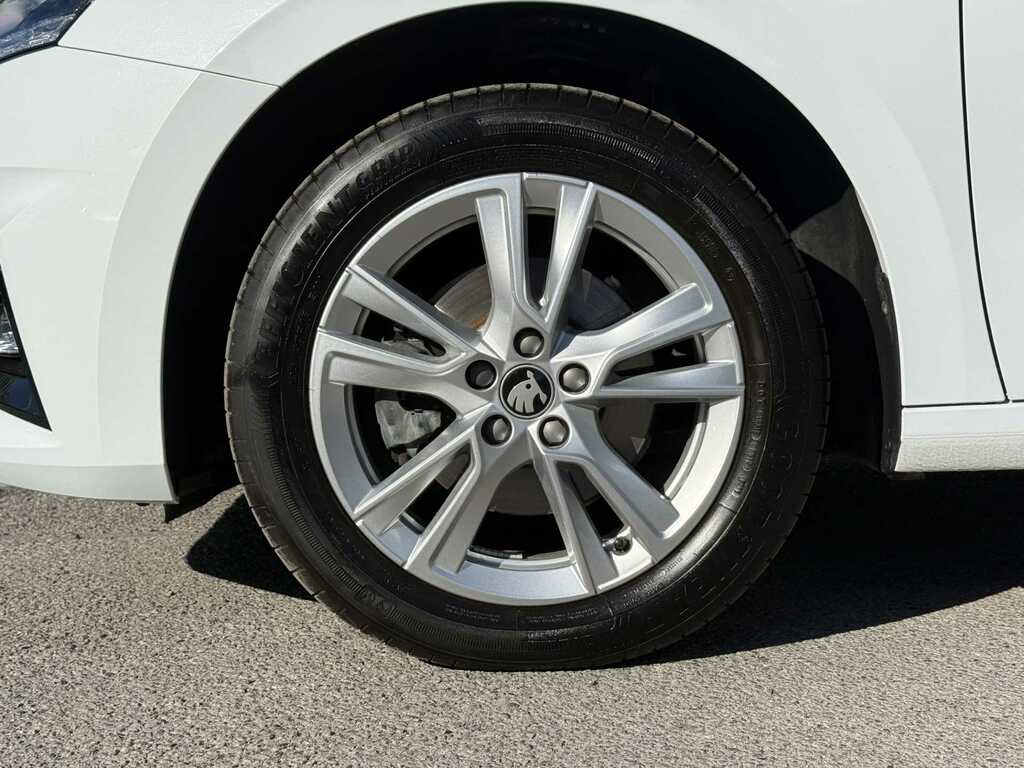 Skoda Fabia 1.0 Tsi 116 Se L Dsg EN74CSY White #5