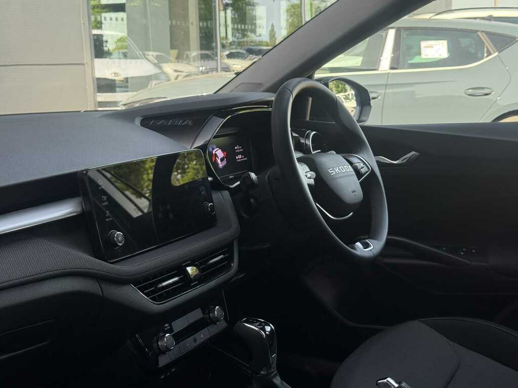 Skoda Fabia 1.0 Tsi 116 Design Edition Dsg EN25FNK Blue #6