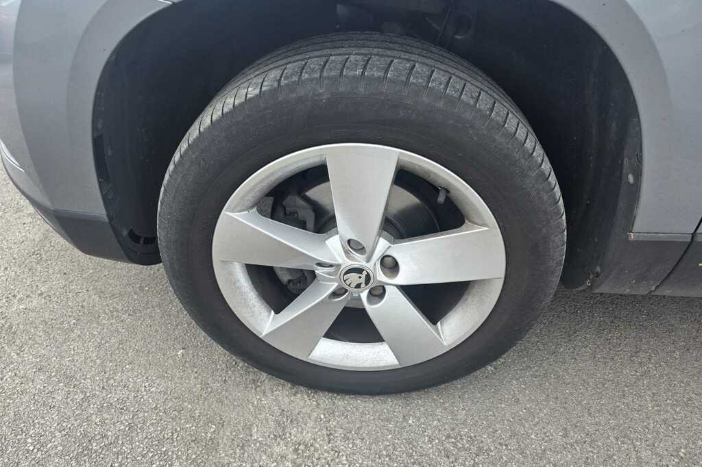 Skoda Karoq 1.5 Tsi Se Grey #5