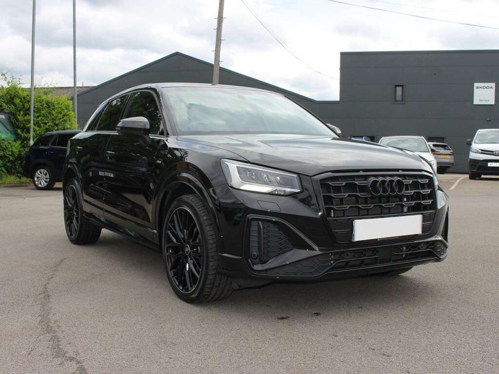Audi Q2 35 Tfsi Black Edition S Tronic Black