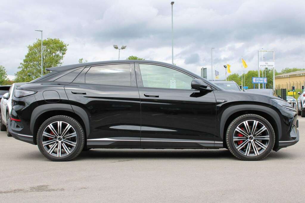 Byd Sealion 7 390Kw Excellence Awd 91Kwh YA75UZH Black #4