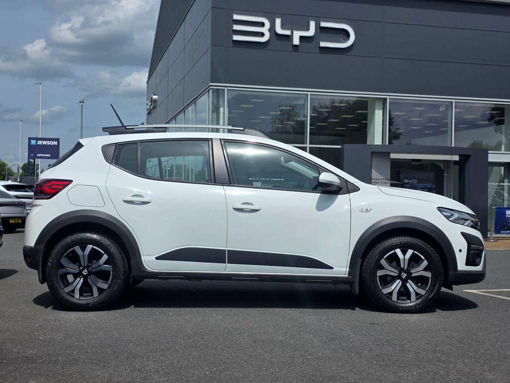 Dacia Sandero Stepway 1.0 Tce Bi-fuel Prestige KF72VUL White #4