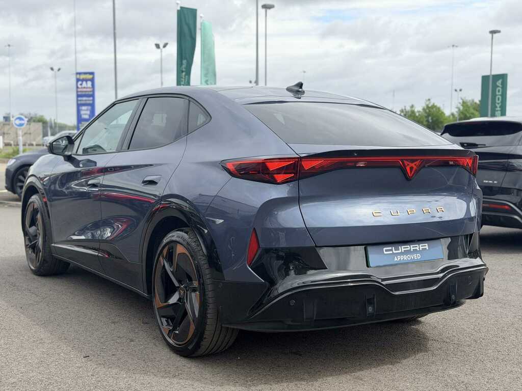 Cupra Tavascan 210Kw V2 77Kwh Blue #6