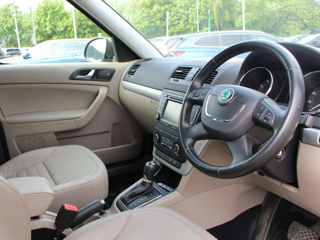 Skoda Yeti 1.2 Tsi Elegance YW13JXV Brown #6