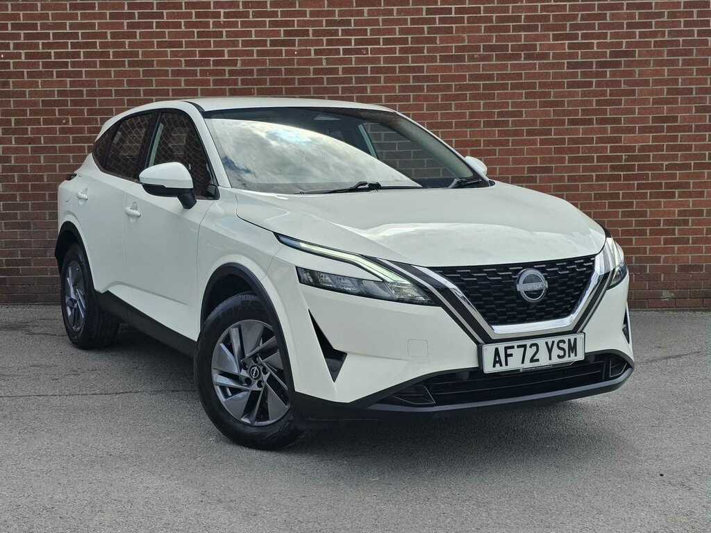Nissan Qashqai 1.3 Dig-t Mh Acenta Premium White