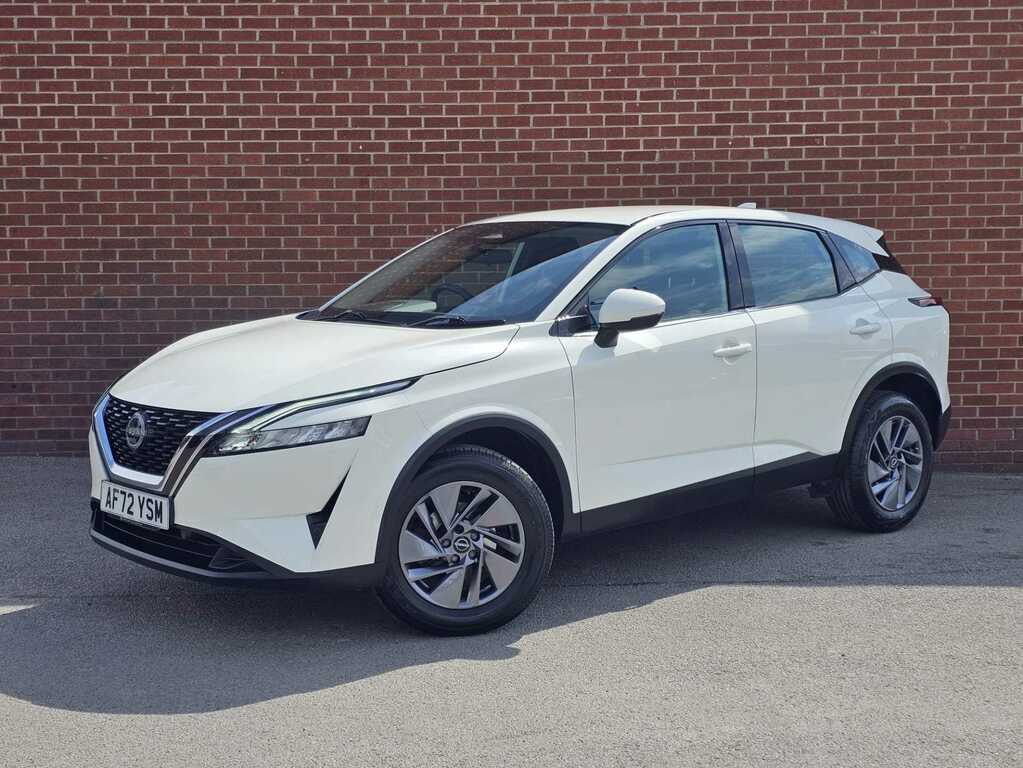 Nissan Qashqai 1.3 Dig-t Mh Acenta Premium AF72YSM White #3