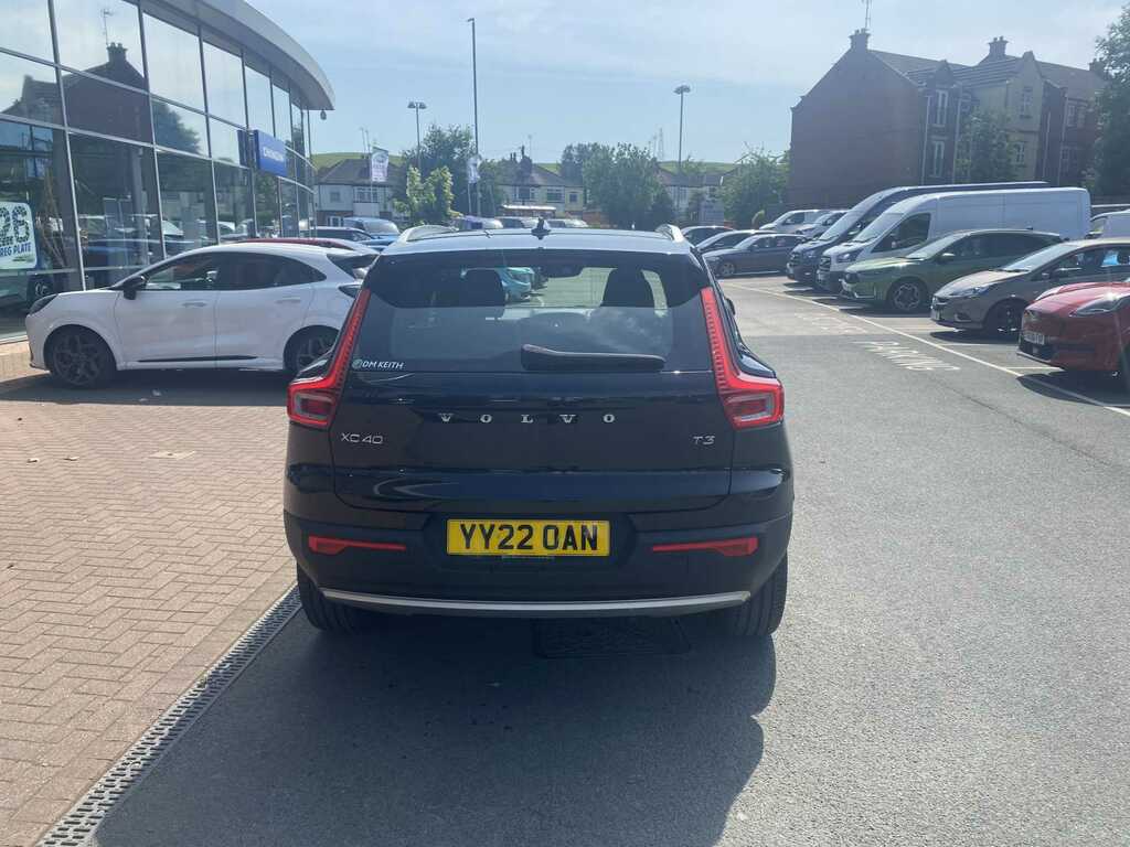 Volvo XC40 1.5 T3 163 Inscription YY22OAN Black #5