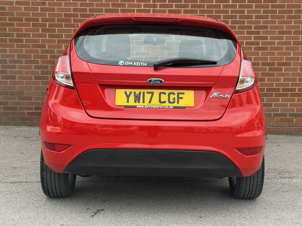 Ford Fiesta 1.25 82 Zetec YW17CGF Red #5