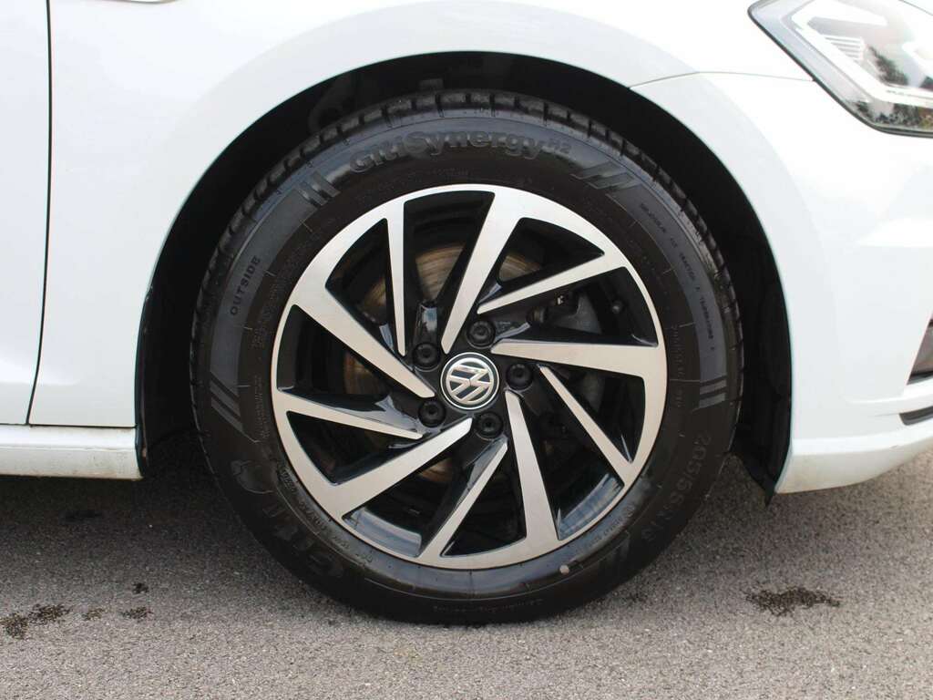 Volkswagen Golf 1.5 Tsi Evo Match Edition HT69XAG White #5